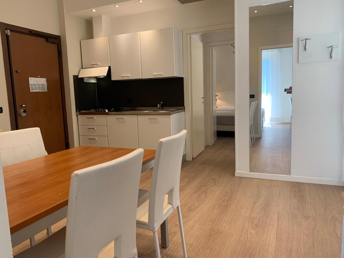 Residence Aida Римини Экстерьер фото