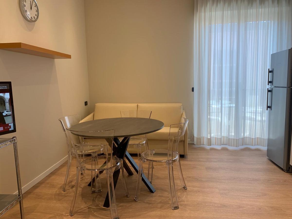 Residence Aida Римини Экстерьер фото