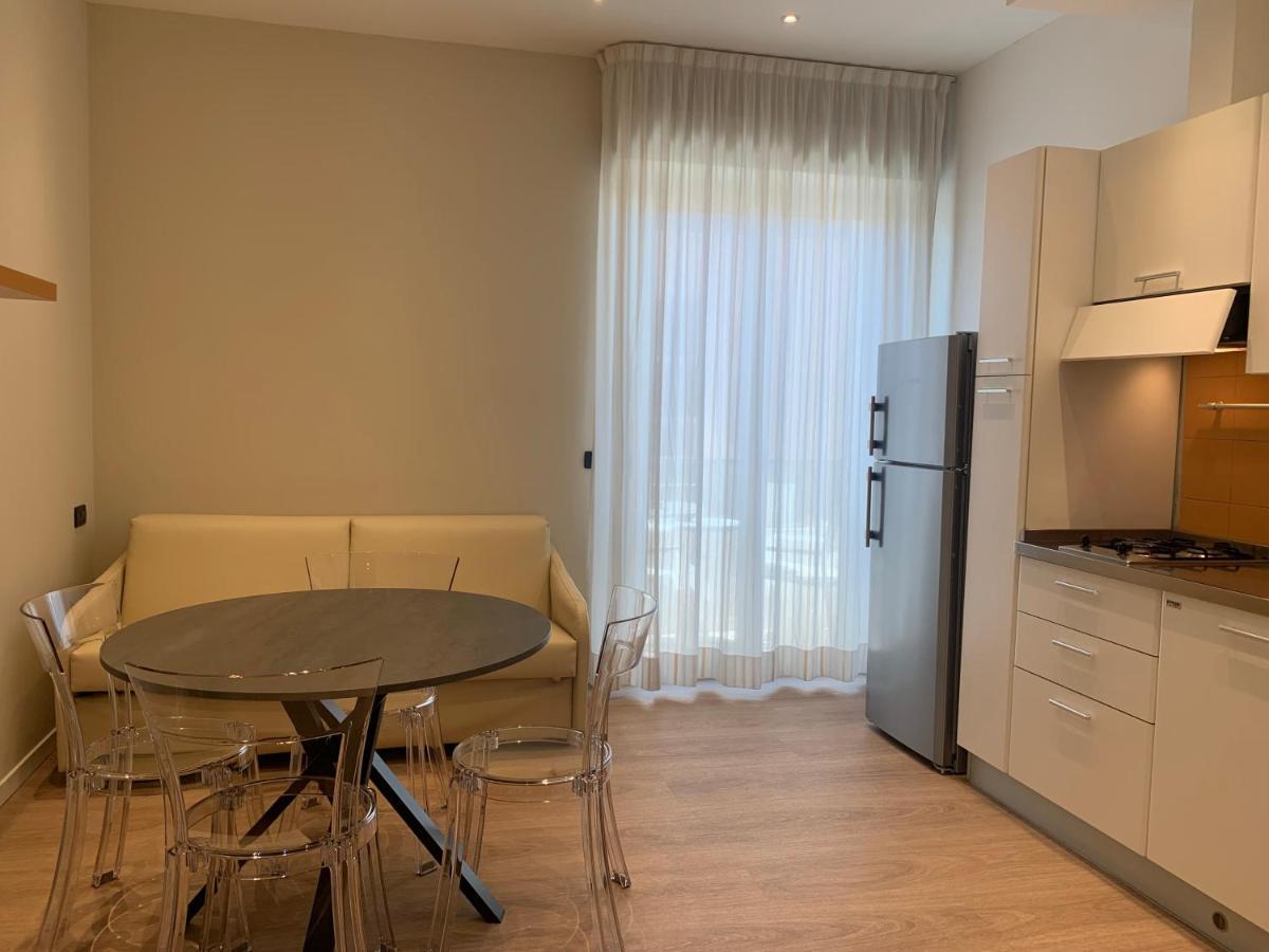 Residence Aida Римини Экстерьер фото