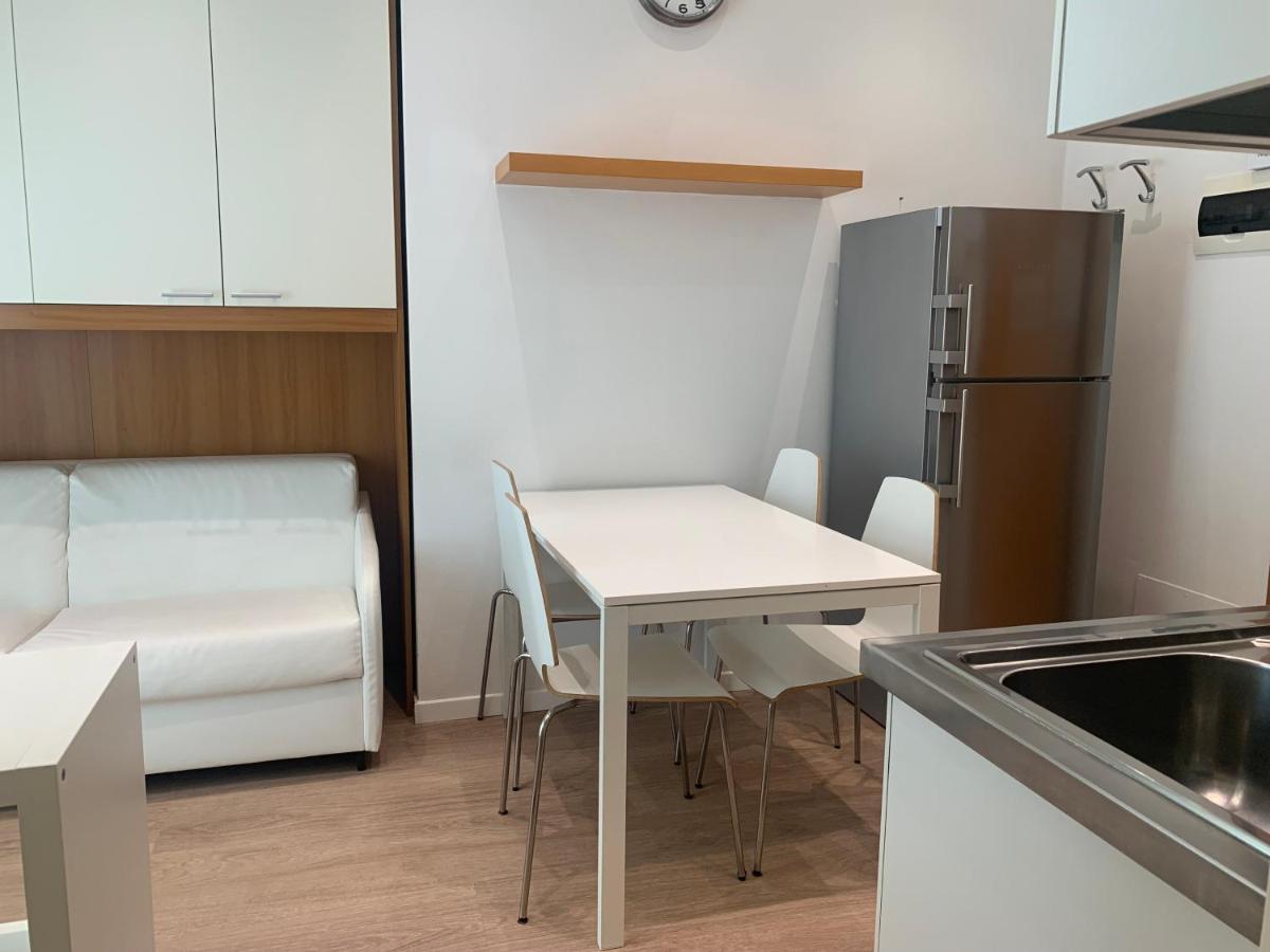 Residence Aida Римини Экстерьер фото