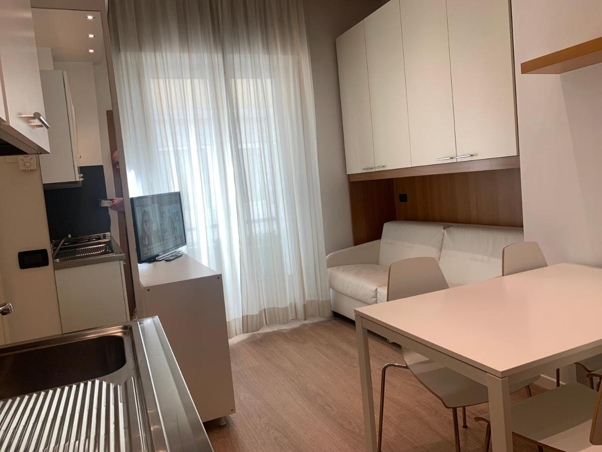 Residence Aida Римини Экстерьер фото
