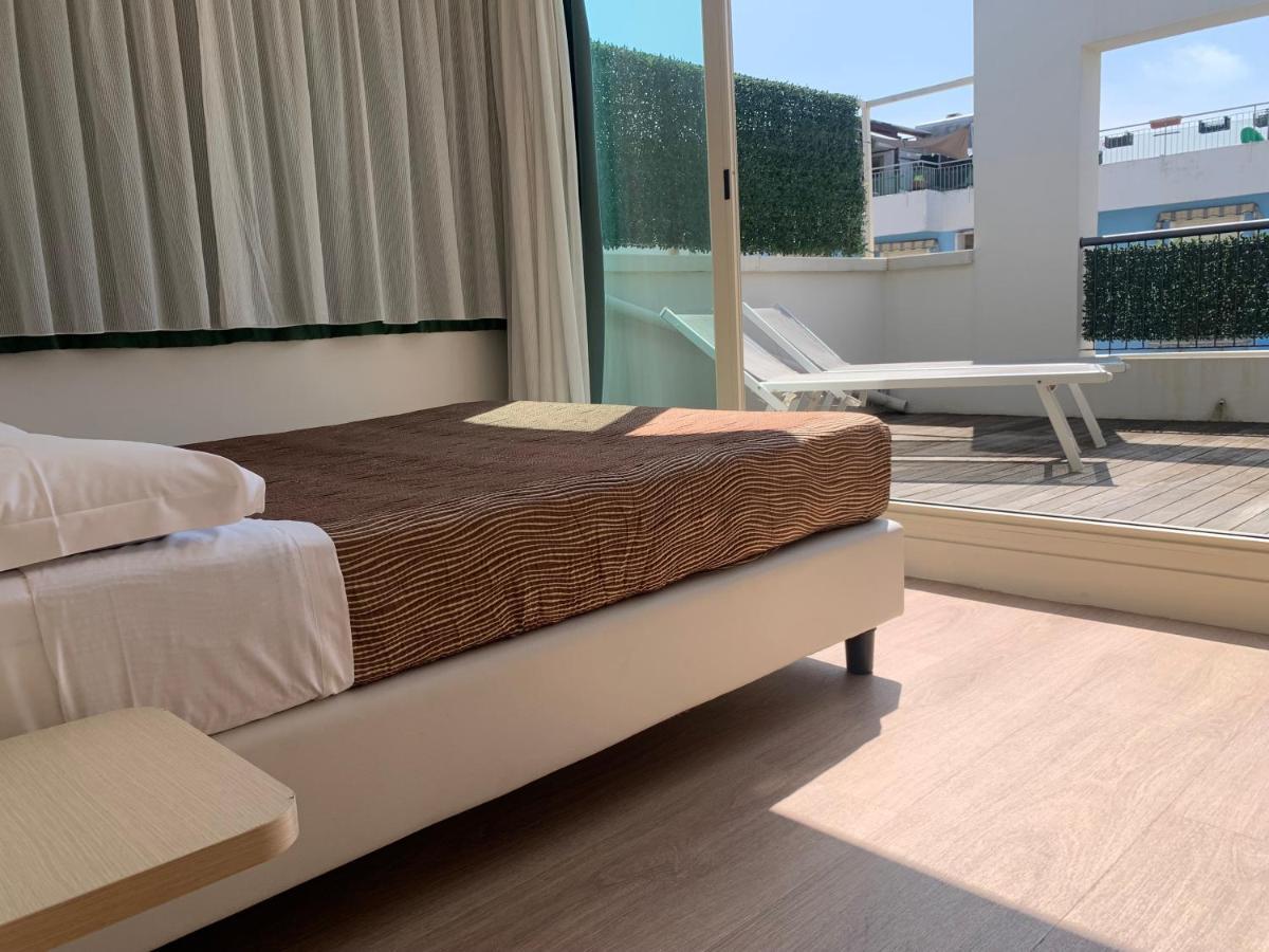Residence Aida Римини Экстерьер фото