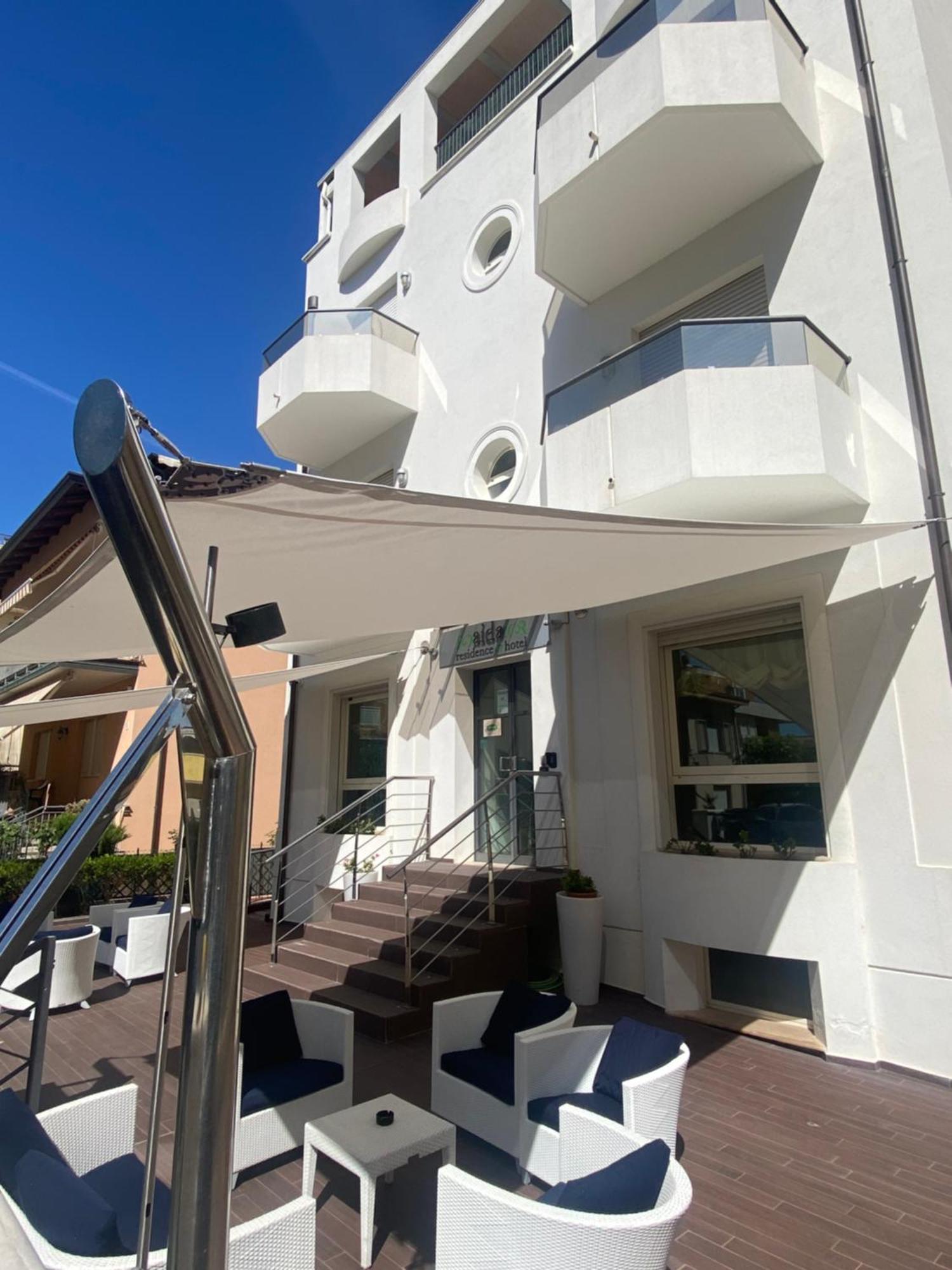 Residence Aida Римини Экстерьер фото