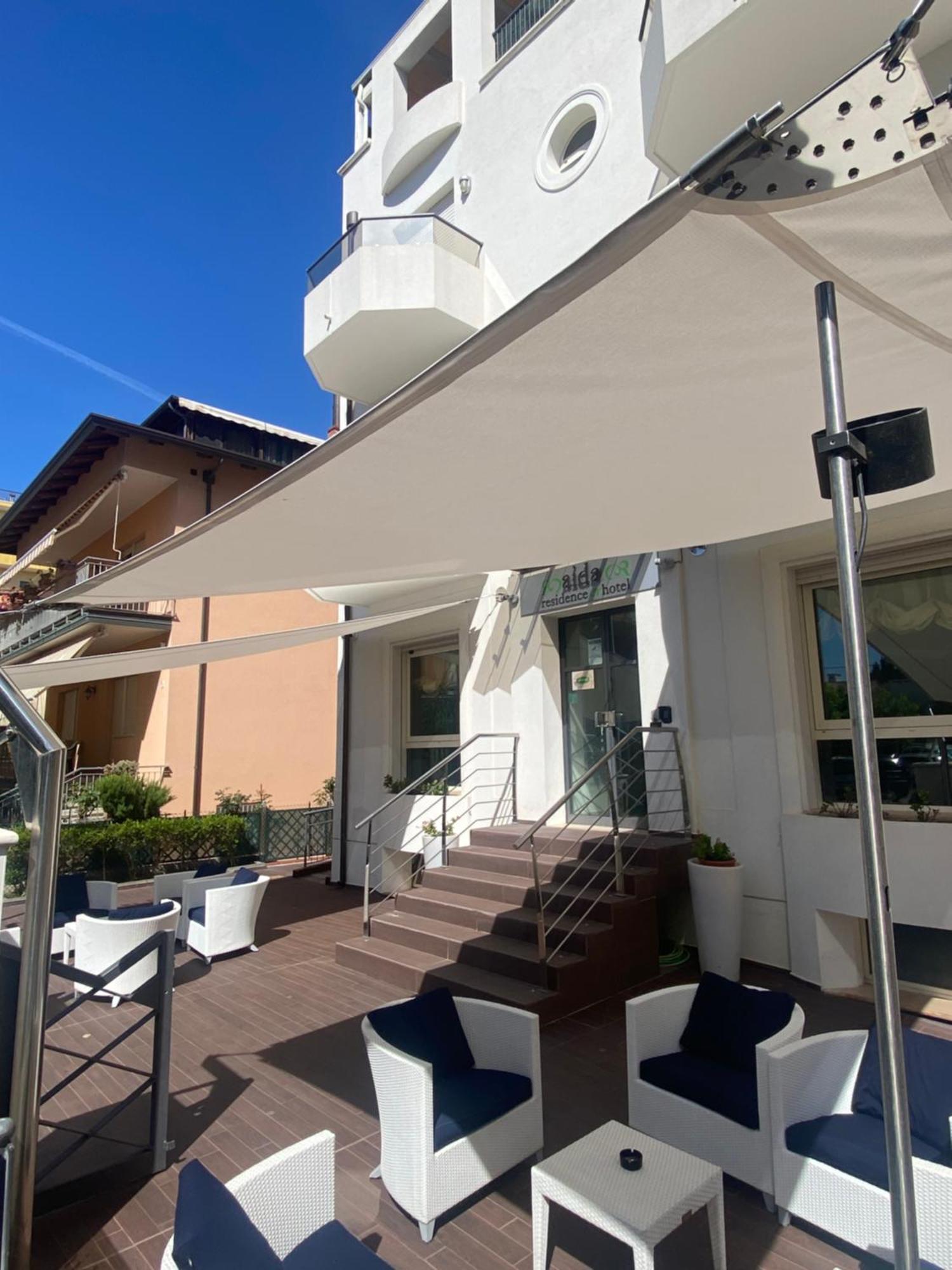 Residence Aida Римини Экстерьер фото