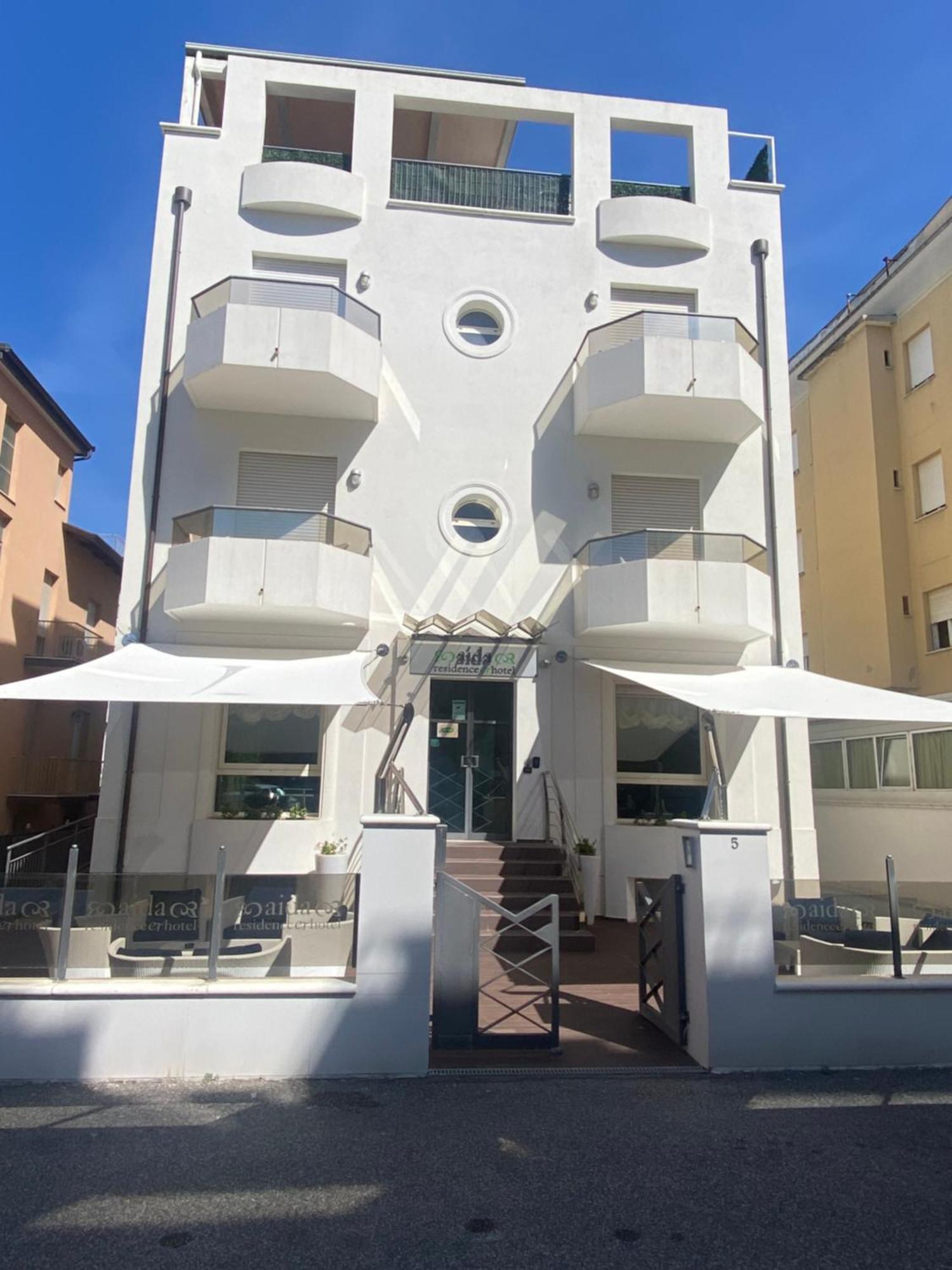 Residence Aida Римини Экстерьер фото