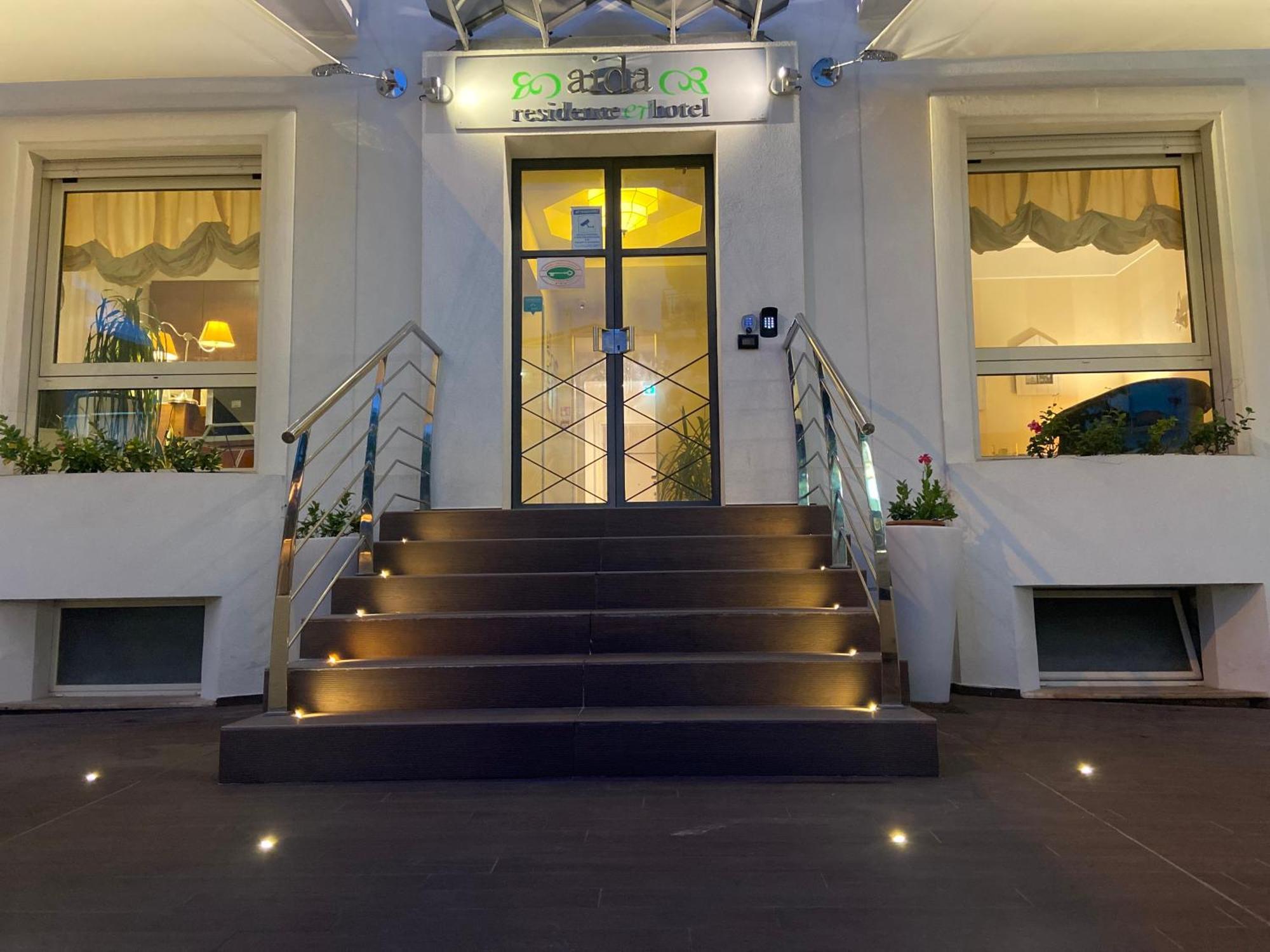 Residence Aida Римини Экстерьер фото